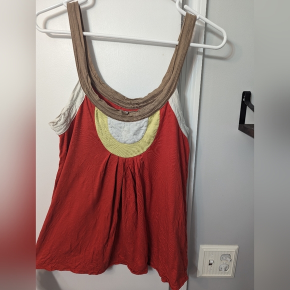 Color Block Tank Top - Picture 3 of 6